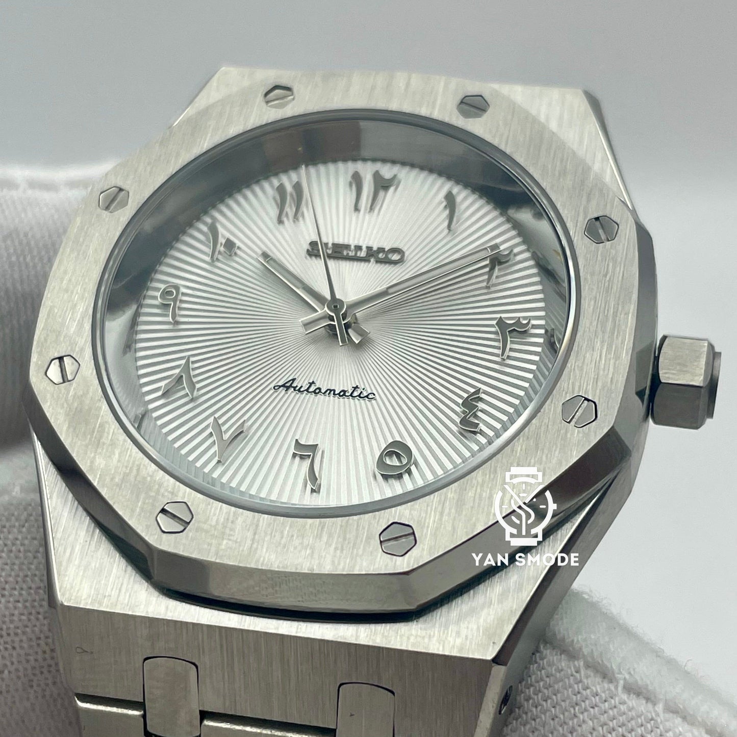 Royal Oak Arabic Dial Blanche