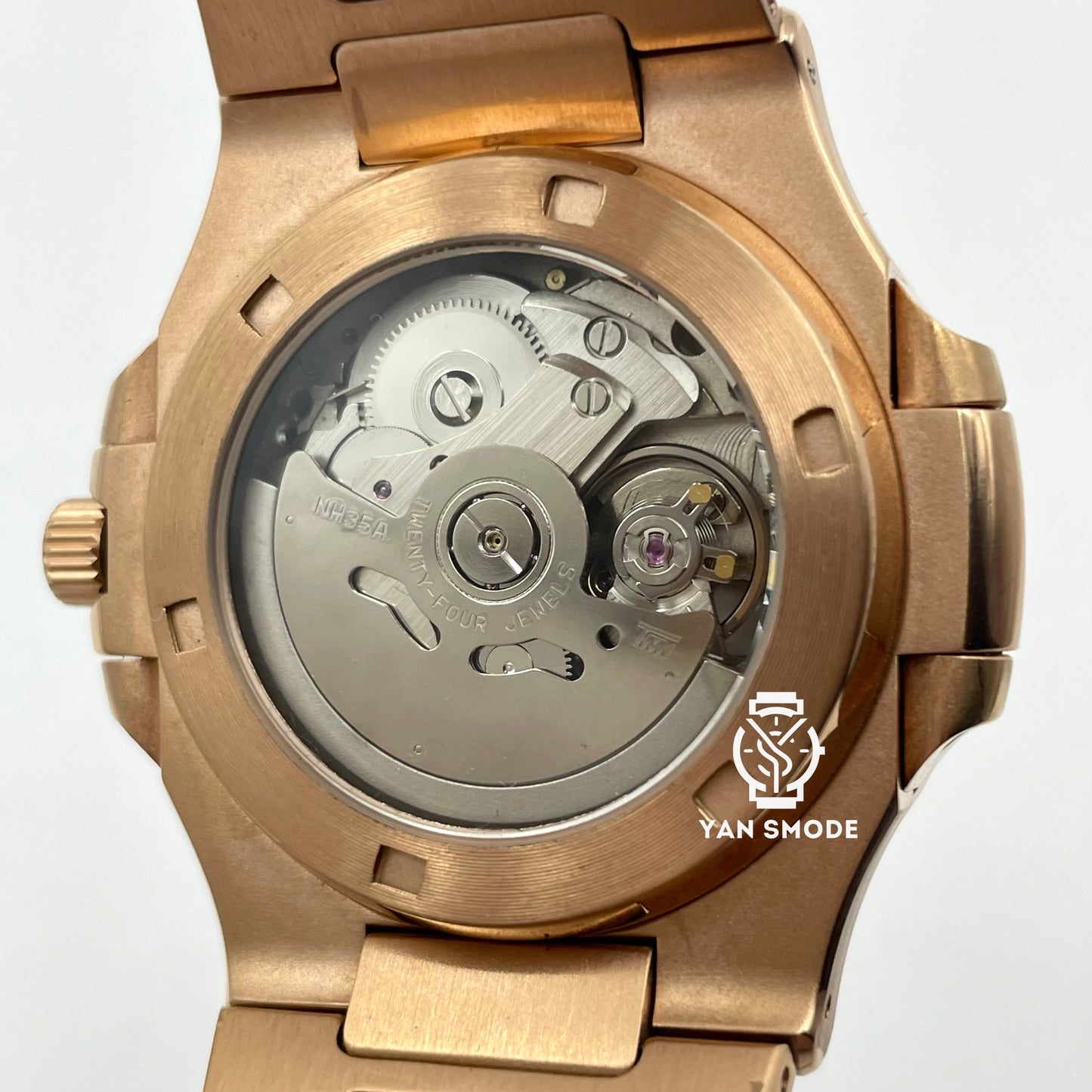 Nautilus Caramel Diamond Decorated