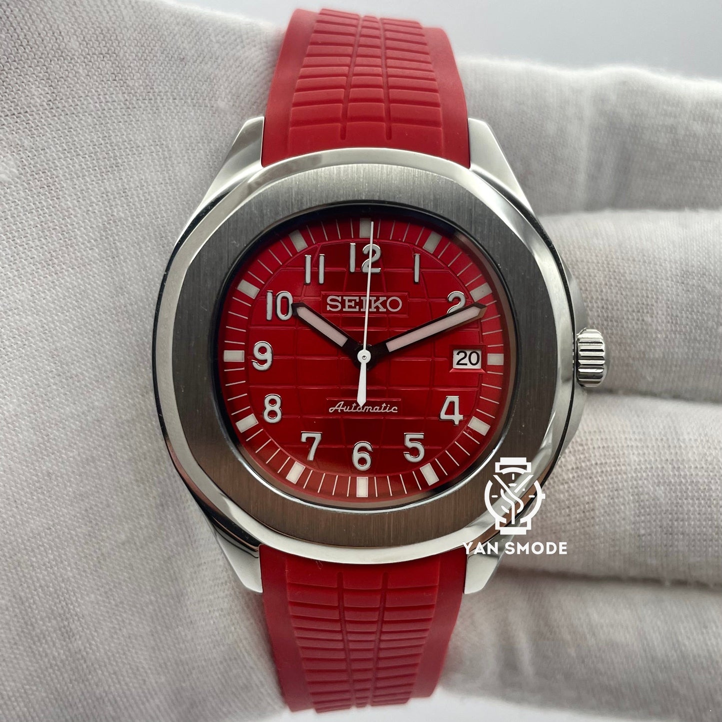 Aquanaut Rouge