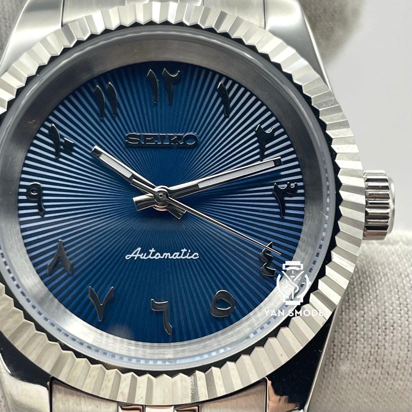 Arabic Dial Bleu
