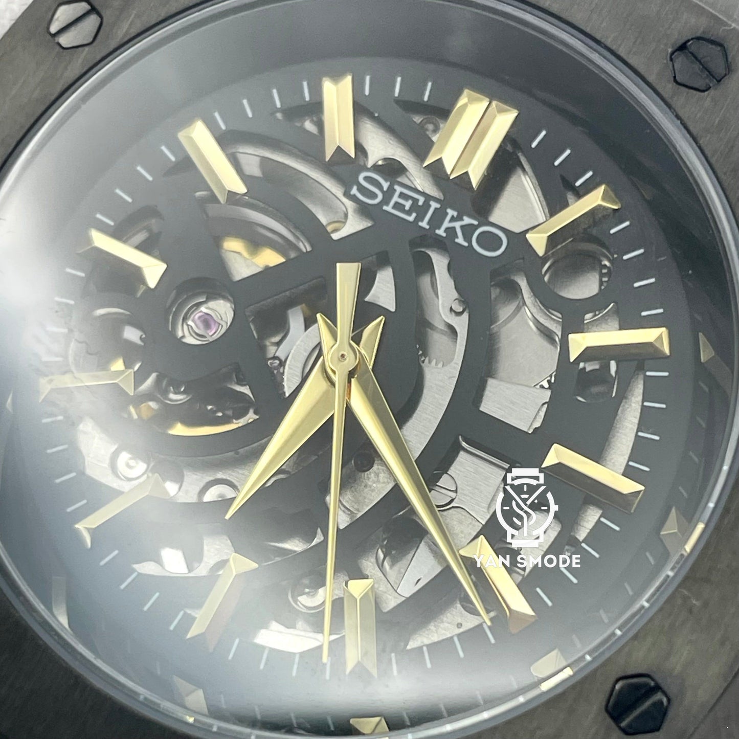 Royal Oak Black Skeleton Gold