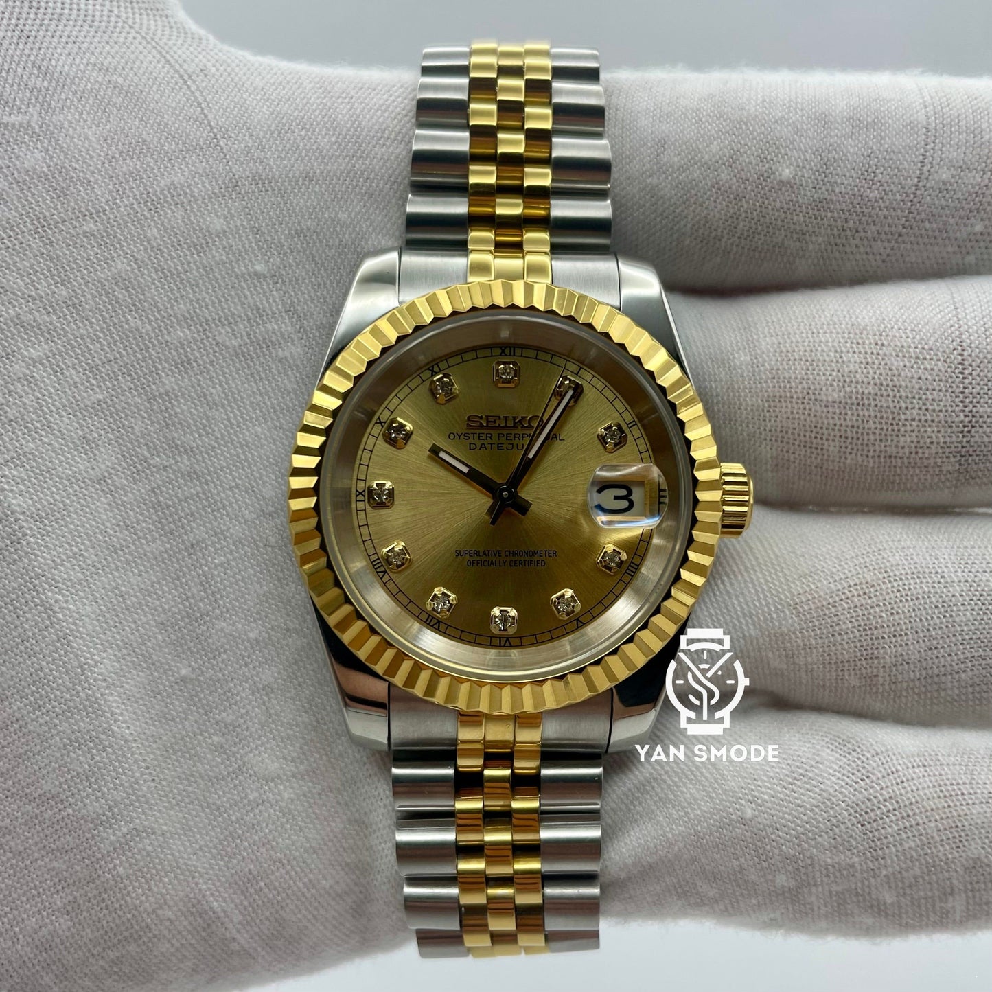 Date Just Yellow Gold Decorated with Diamonds