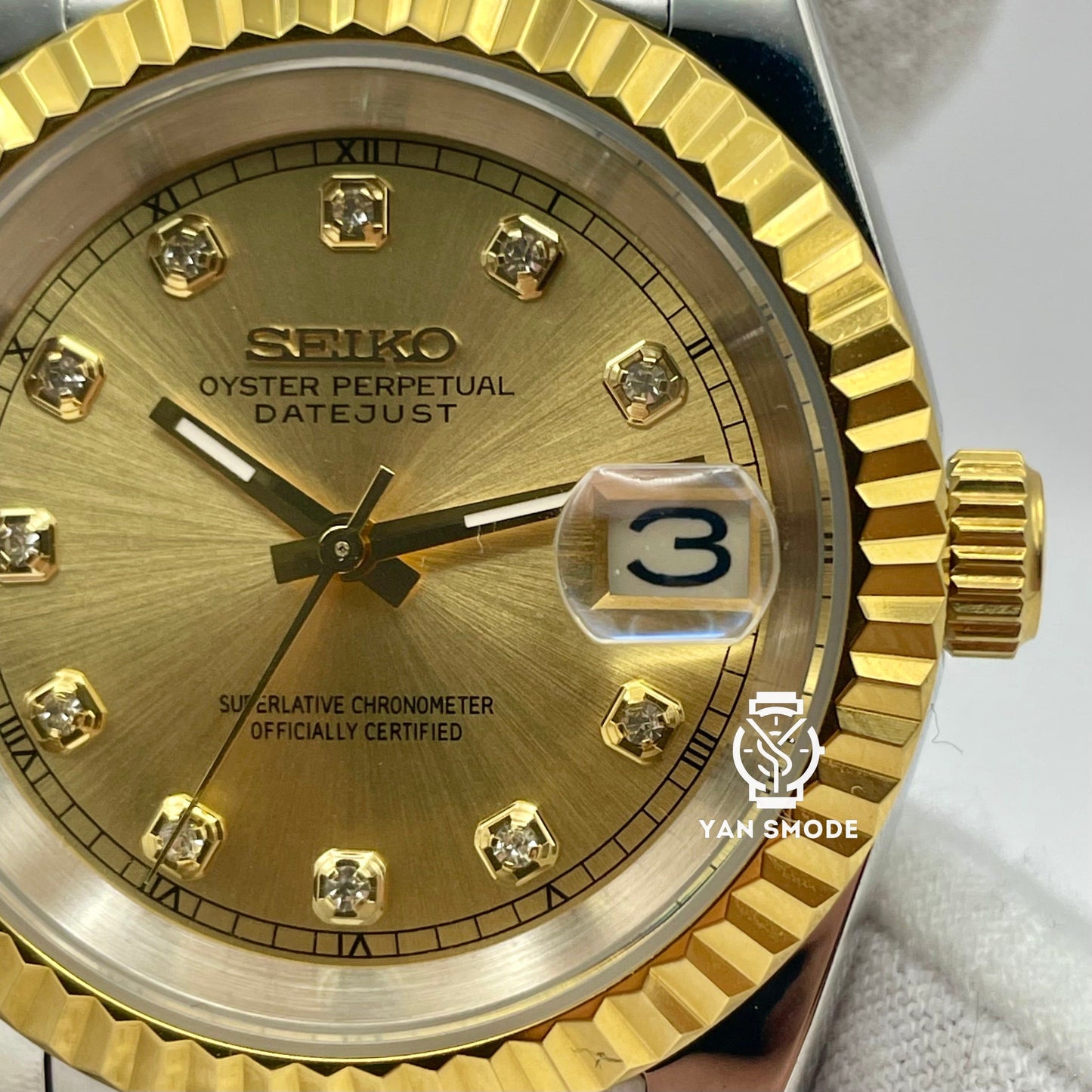 Date Just Yellow Gold Decorated with Diamonds