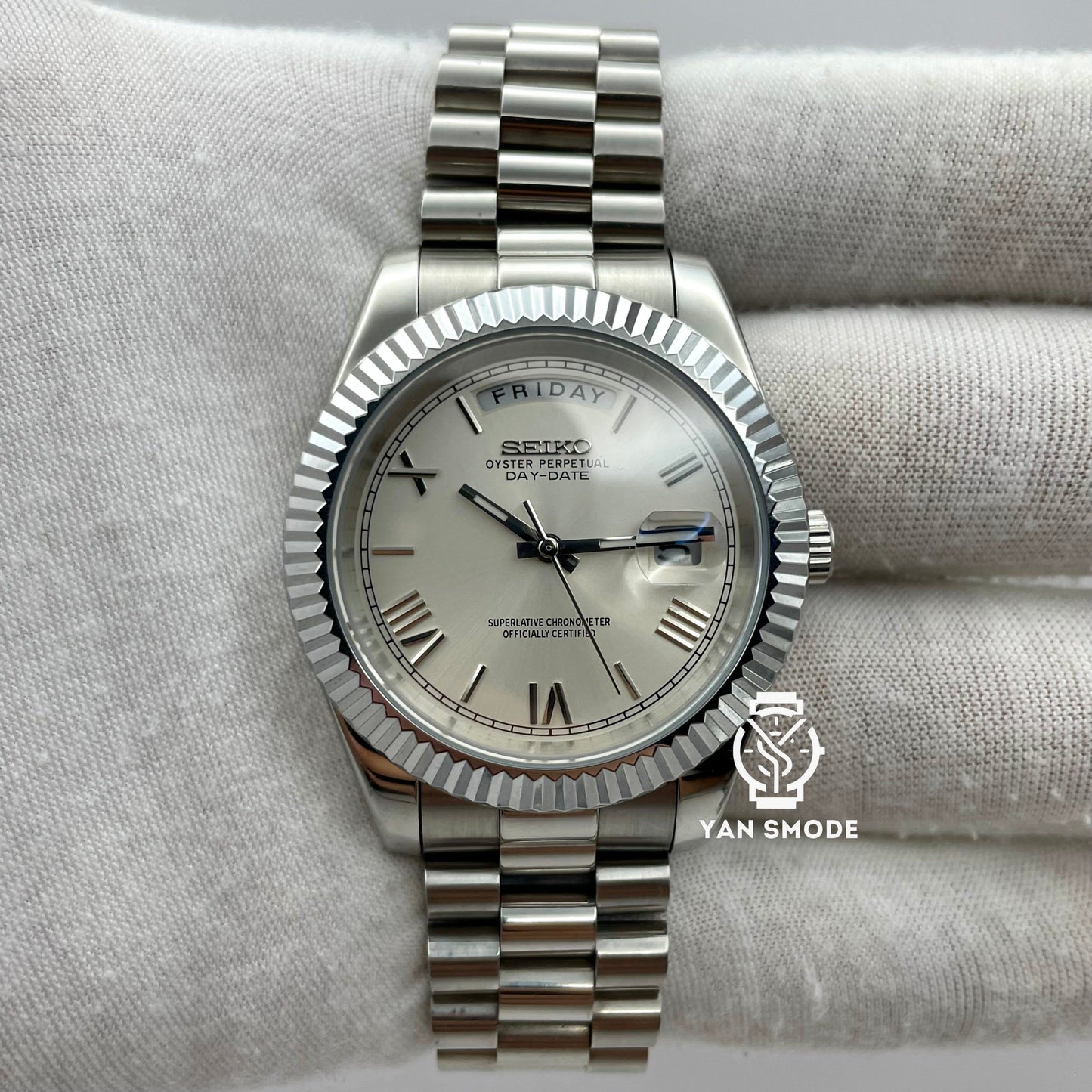 Day Date Blanche