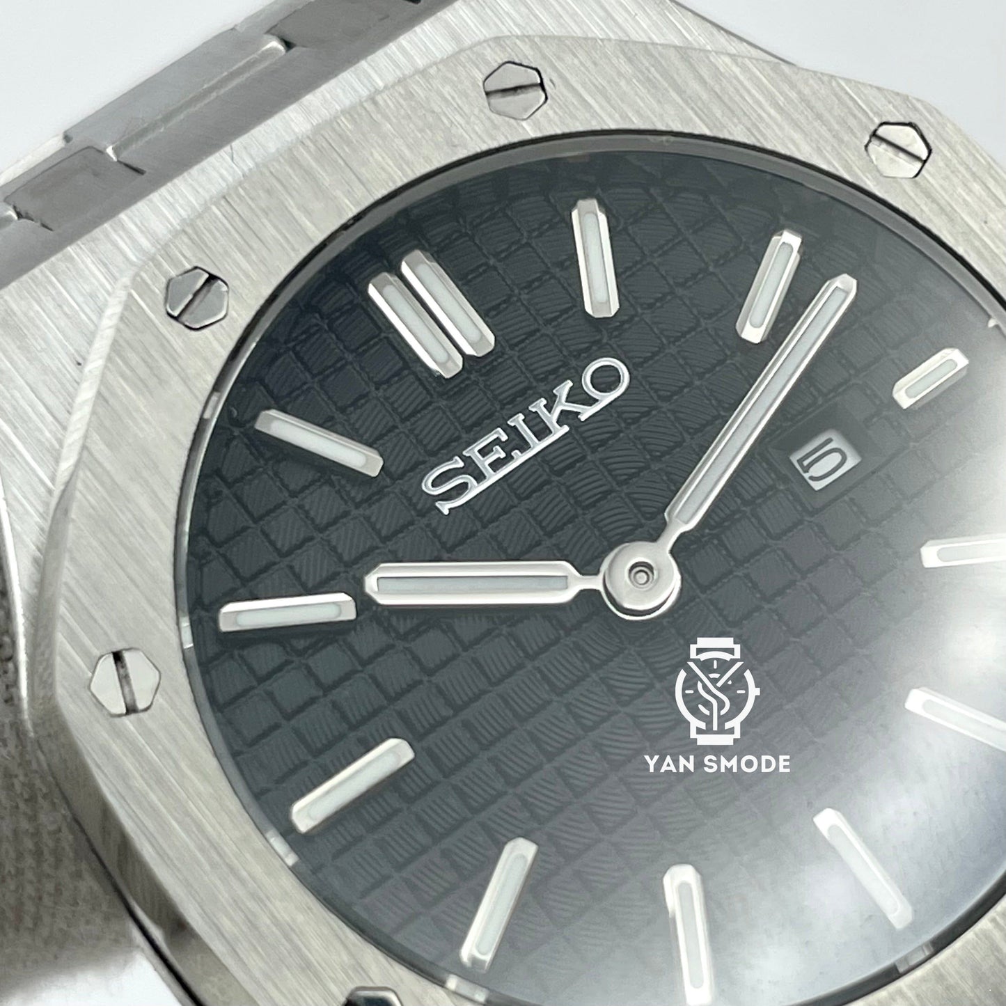 Royal Oak White