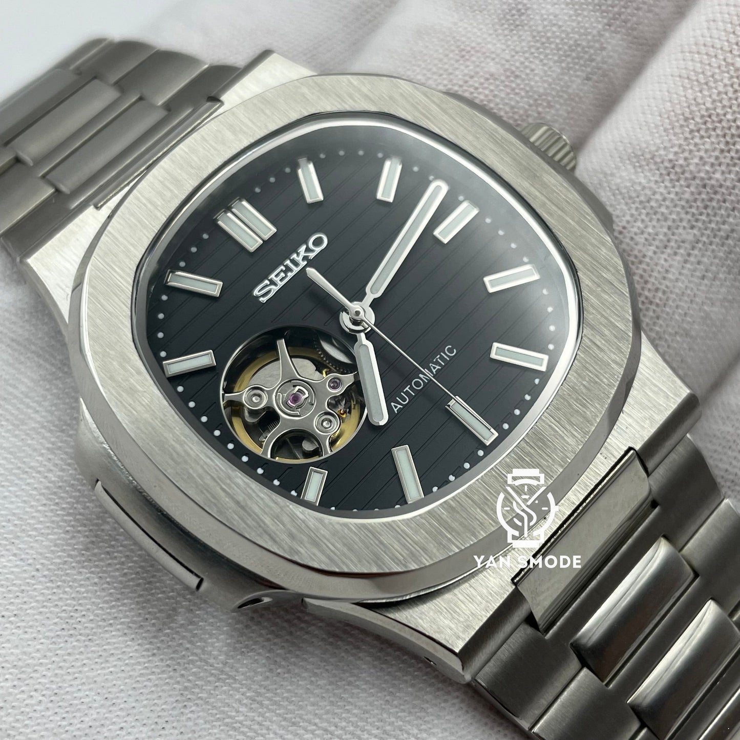 SekioMod Nautilus Noire Ouverte - Yan Smode