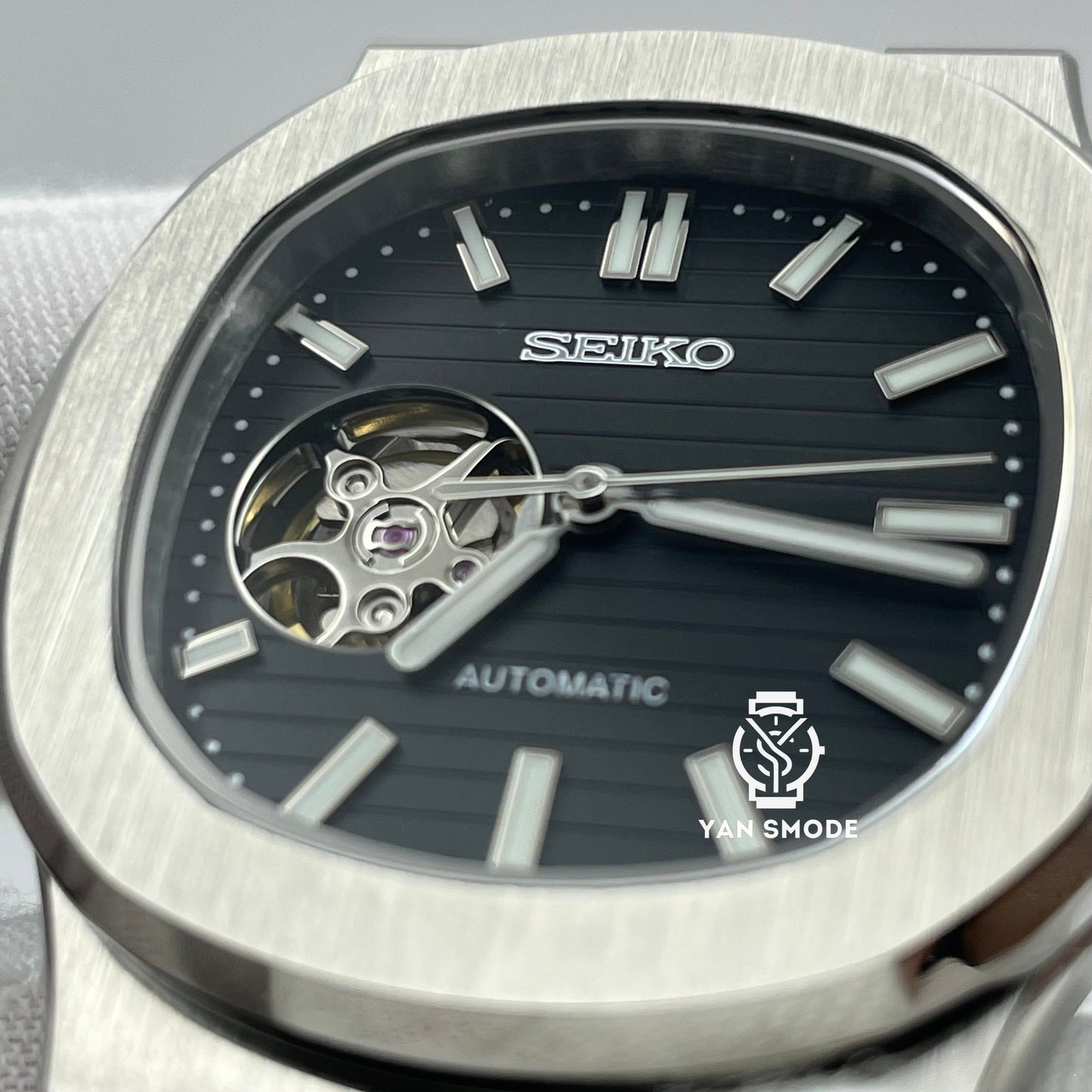 SekioMod Nautilus Noire Ouverte - Yan Smode