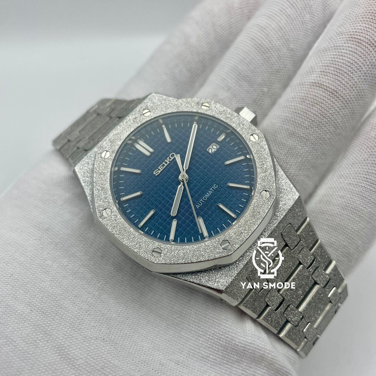 SekioMod Royal Oak Brillante Bleu Foncé - Yan Smode
