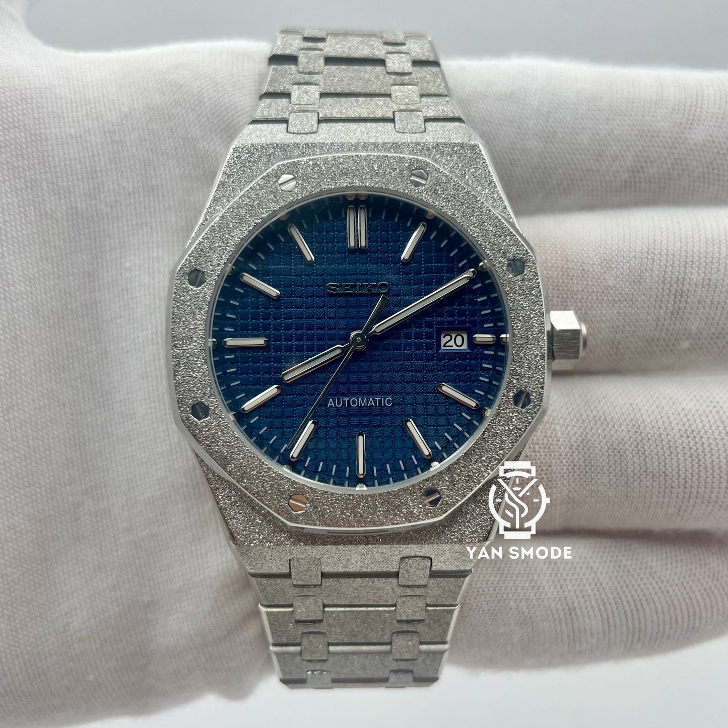 SekioMod Royal Oak Brillante Bleu Foncé - Yan Smode