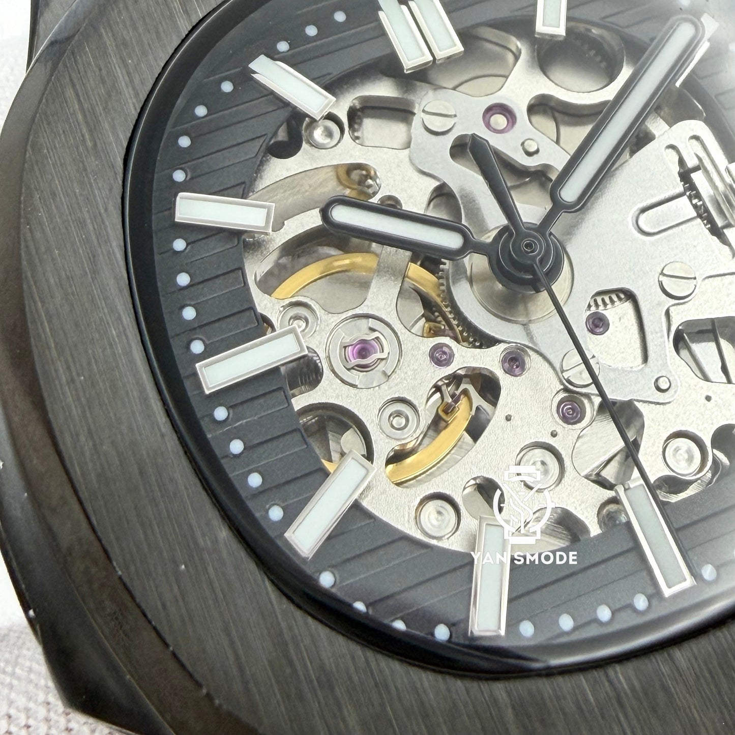 Nautilus Squelette Entièrement Noire