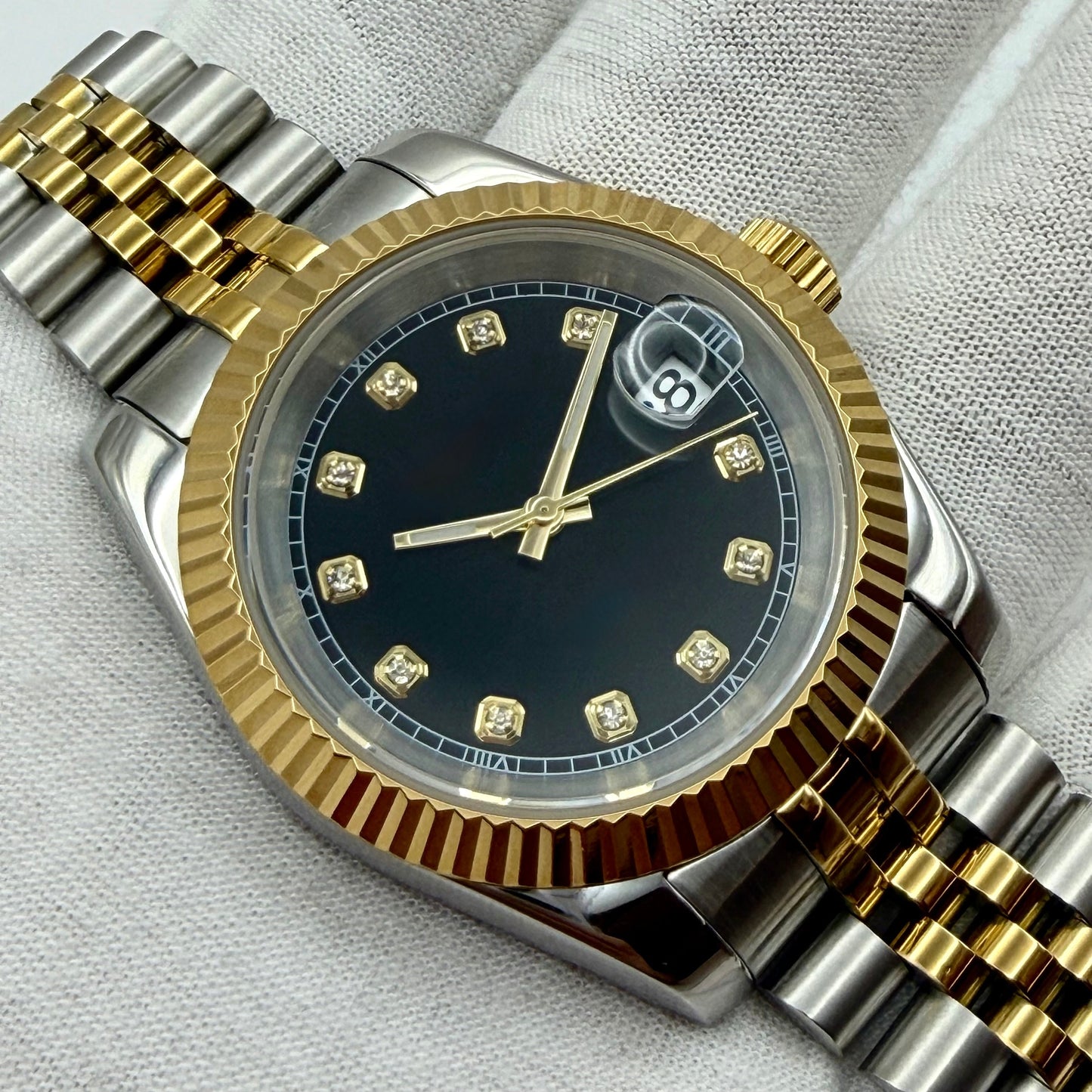 Date Just Yellow Gold Decorated with Diamonds 