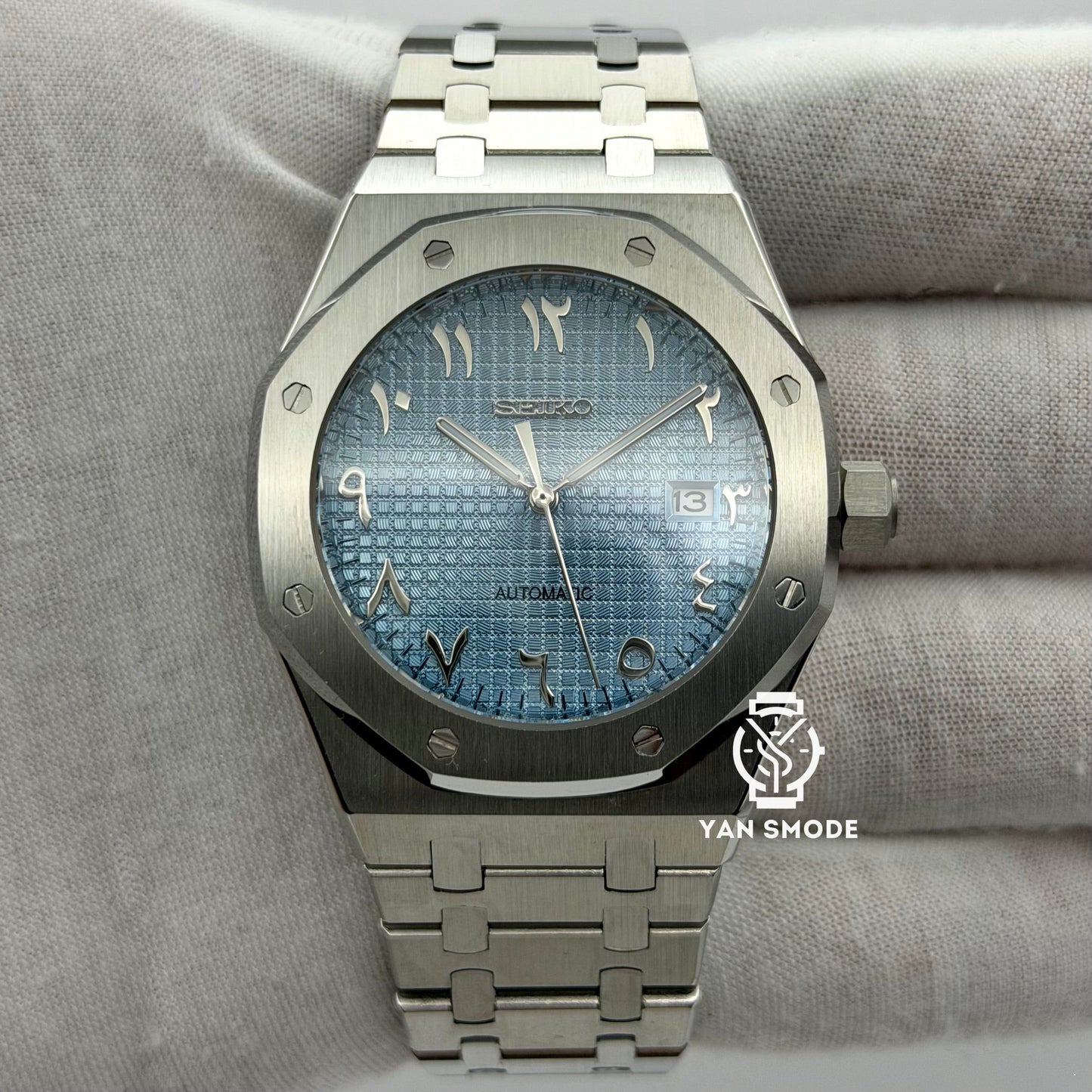 Royal Oak Arabic Dial Bleu Clair