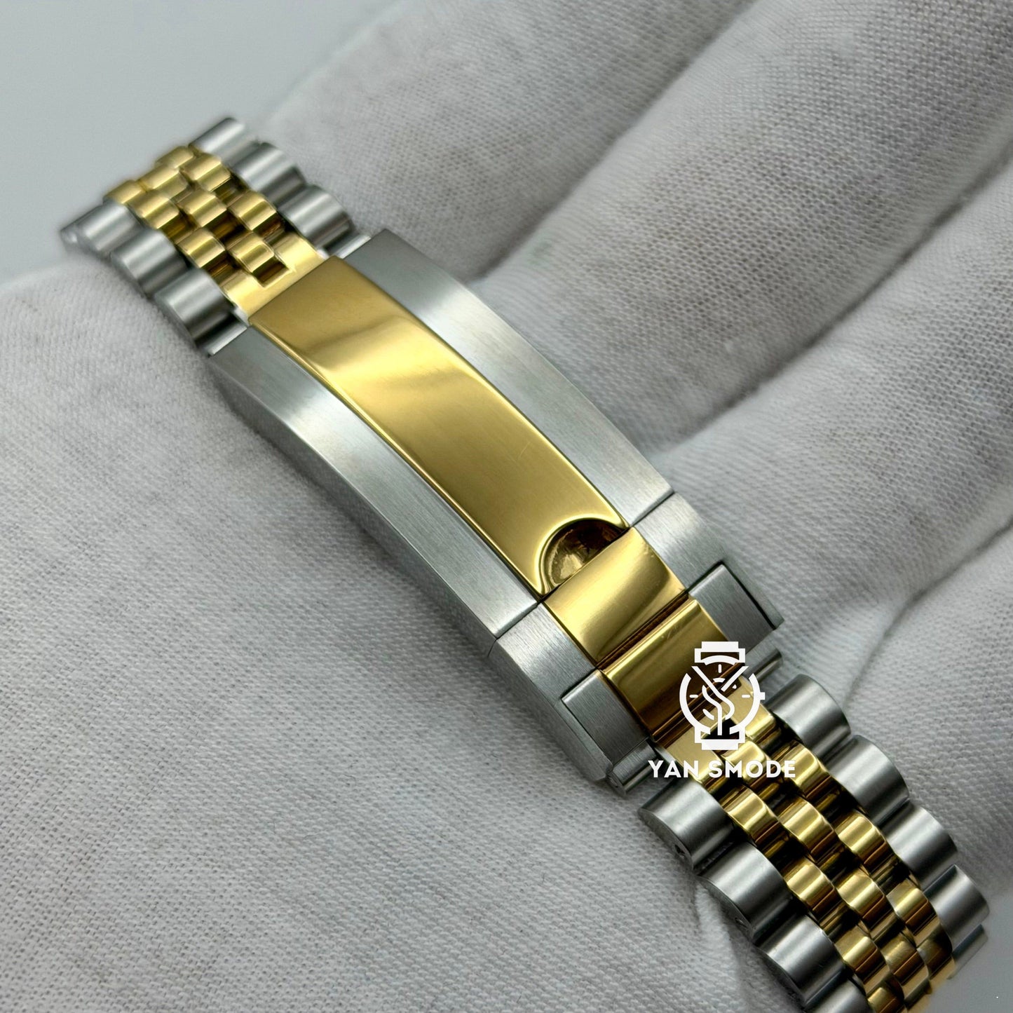 GMT Bruce Wayne Or Jaune