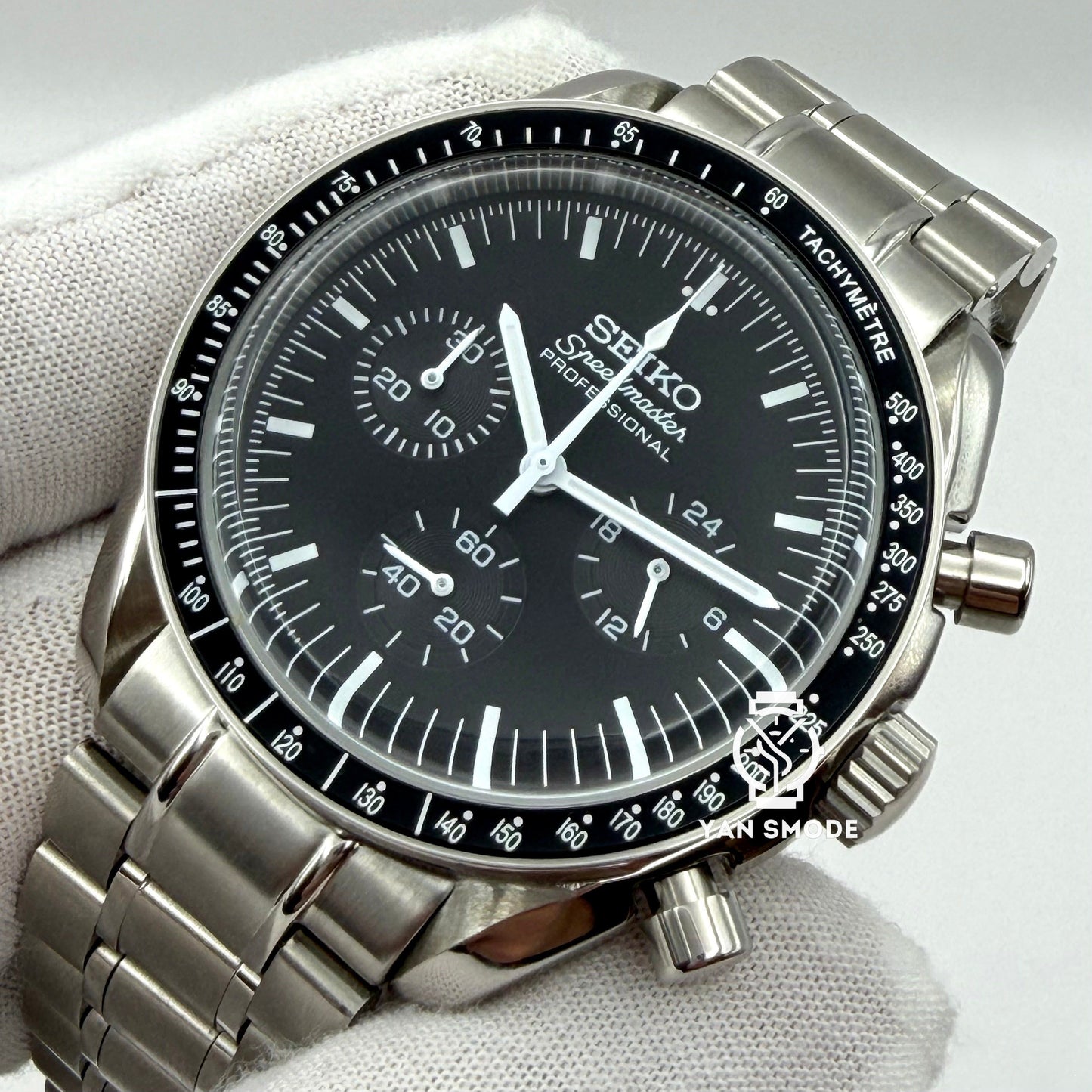 Speedmaster Noire