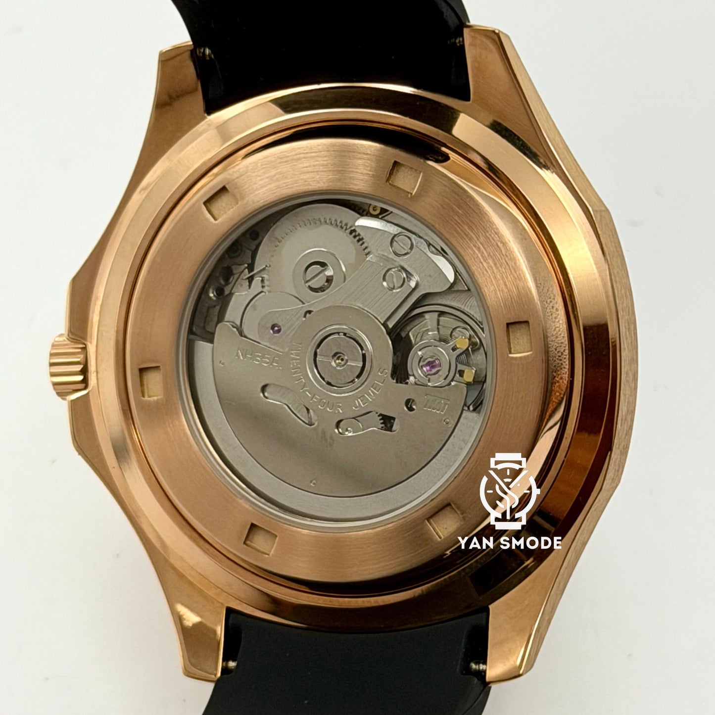 Aquanaut Or Rose Noire