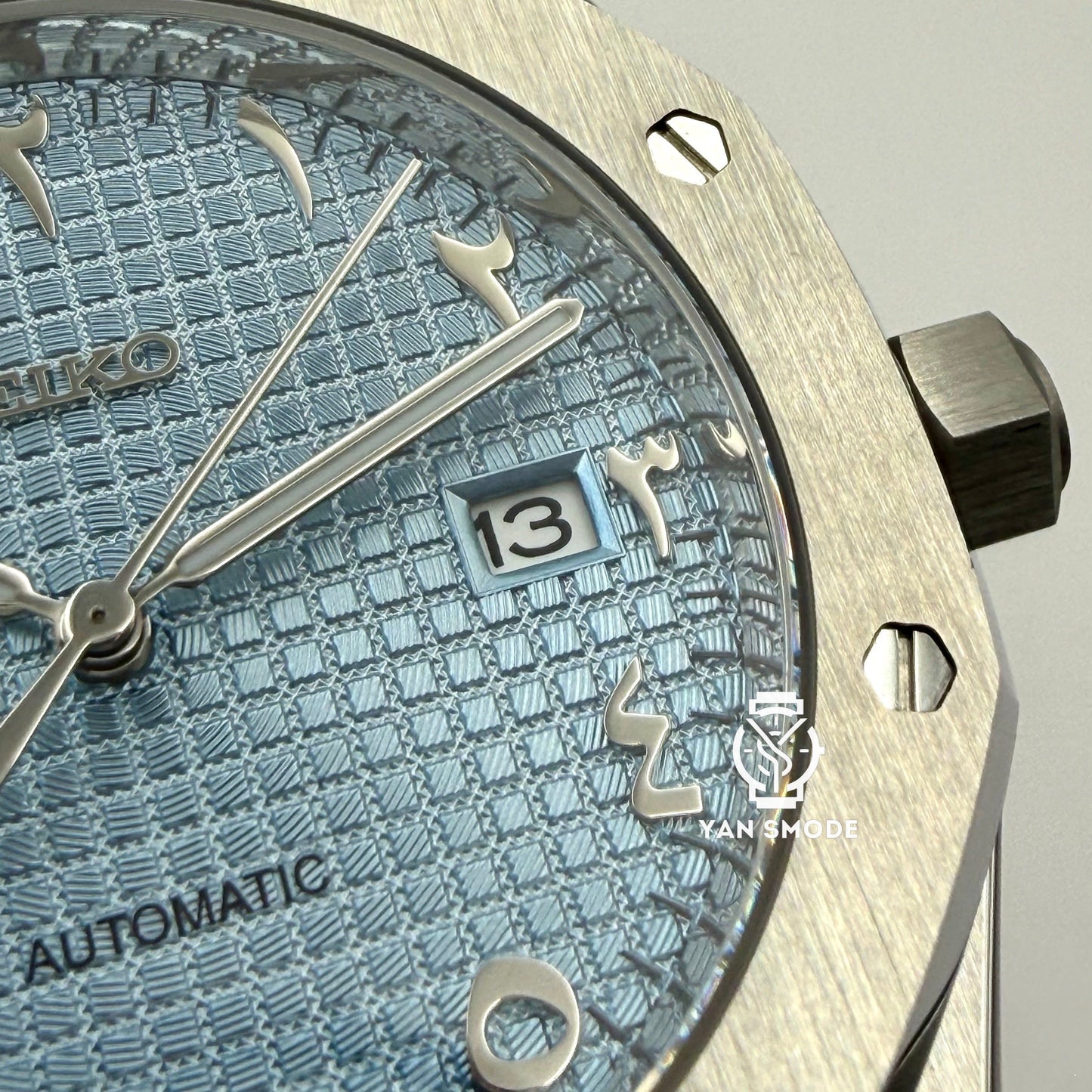 Royal Oak Arabic Dial Bleu Clair