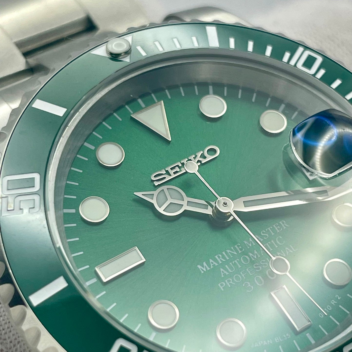 Seiko Mod Marine Master Hulk