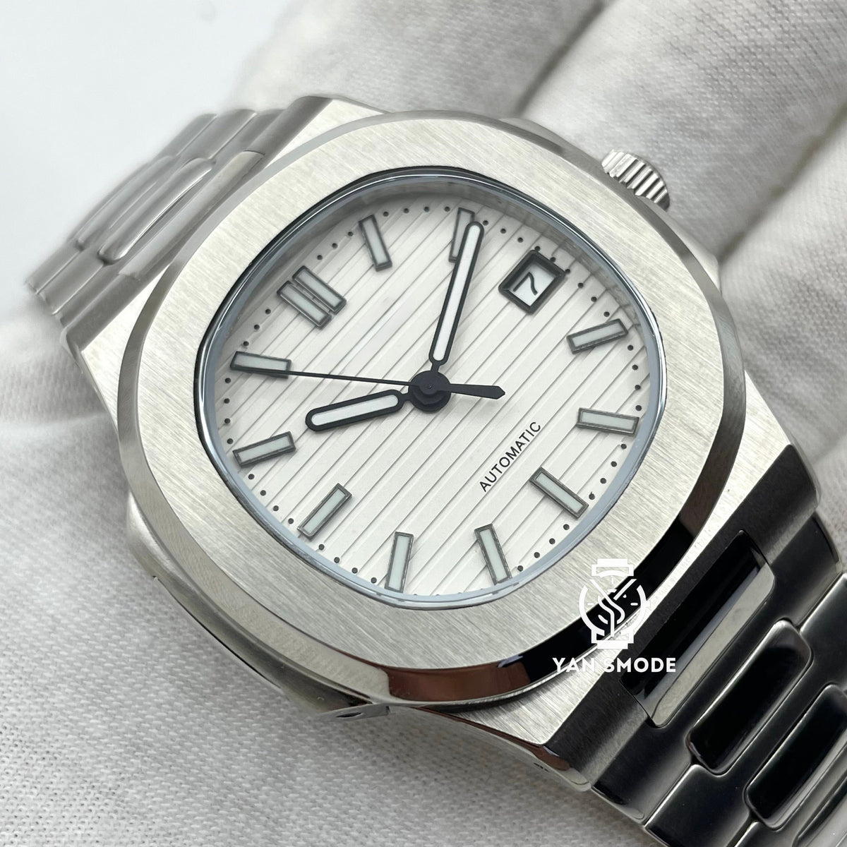 Nauris Blanche Index Noirs
