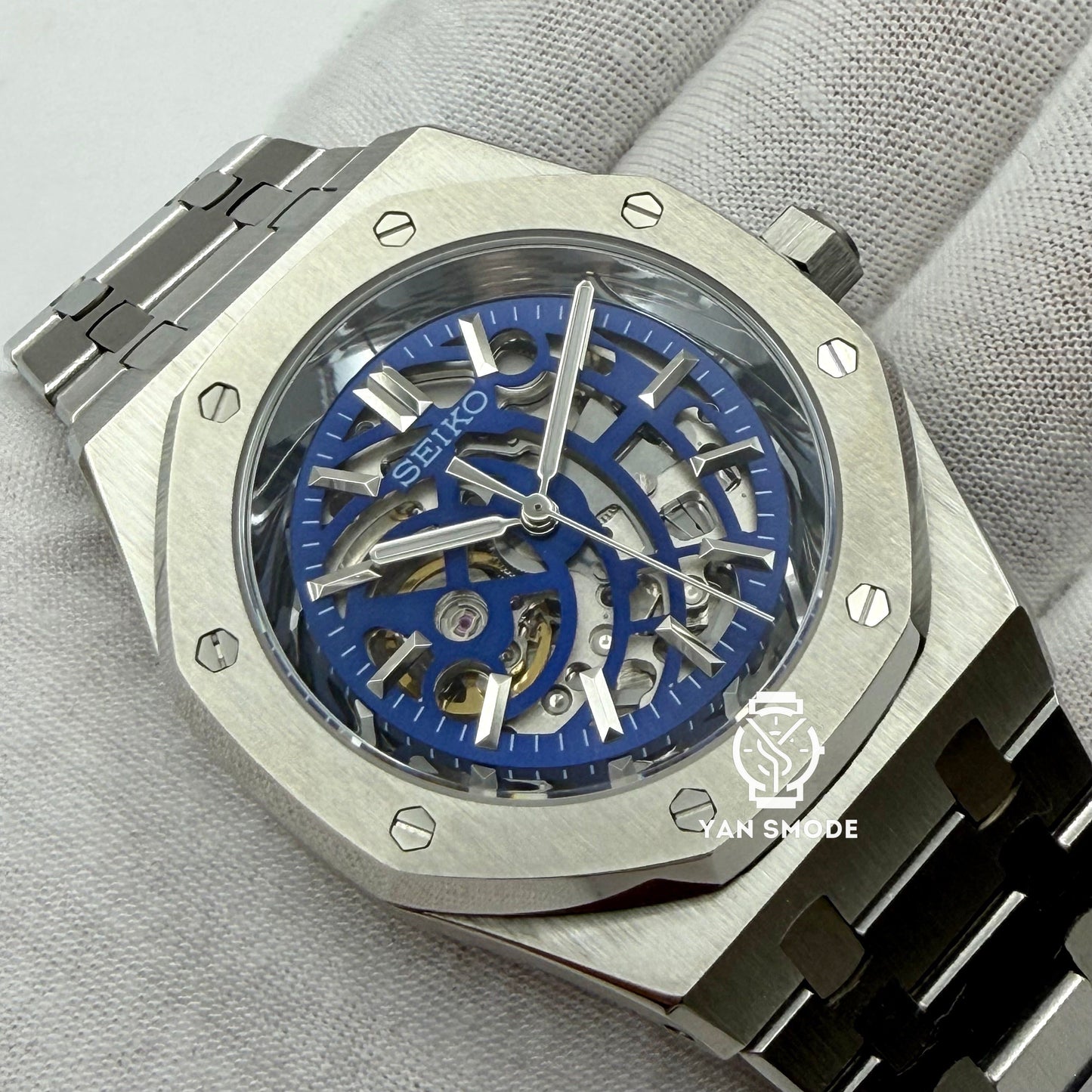 Royal Oak Squelette Bleu