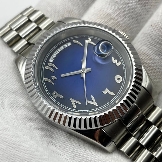 Monarch Arabic Dial Bleu Foncé