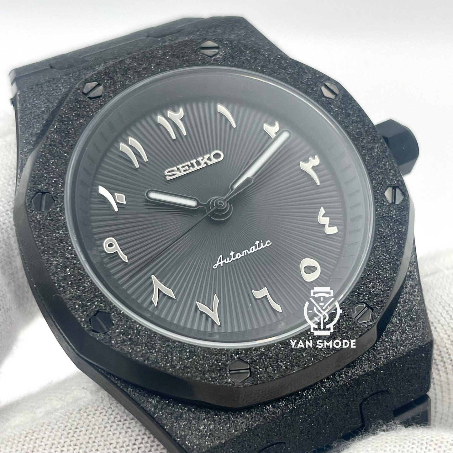 Royal Oak Brilliant Black Arabic Dial Black 