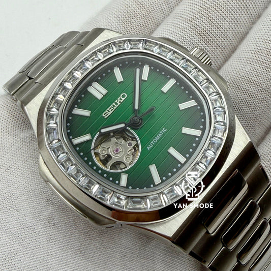 Nautilus Verte Ouverte Orné de Diamants