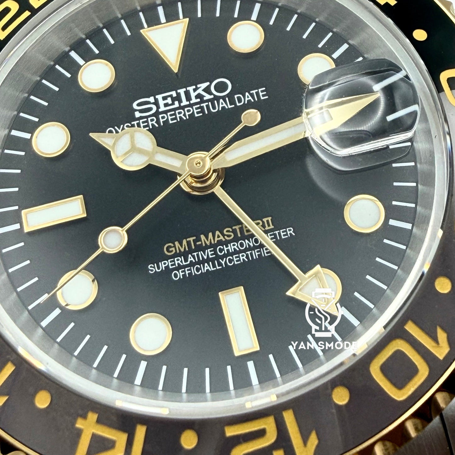 GMT Bruce Wayne Or Jaune