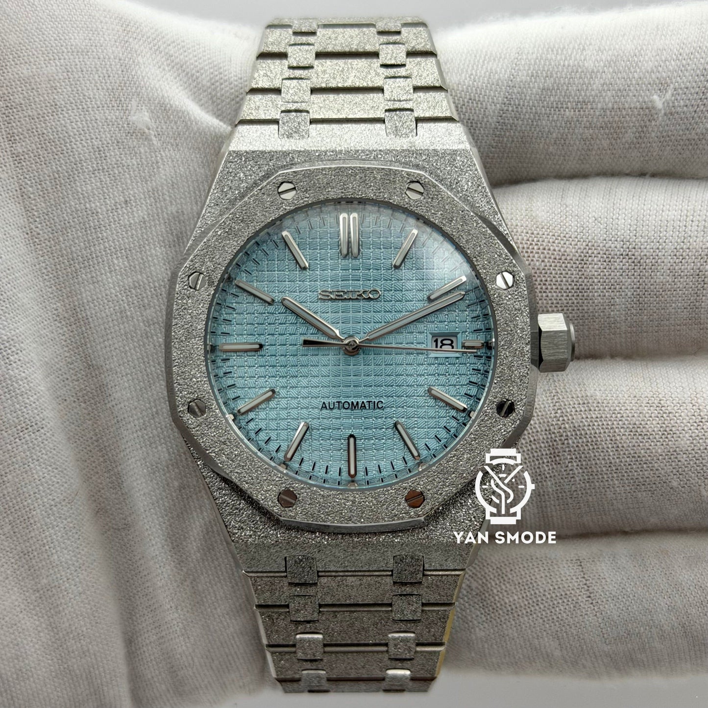 Royal Oak Brillante Bleu Clair