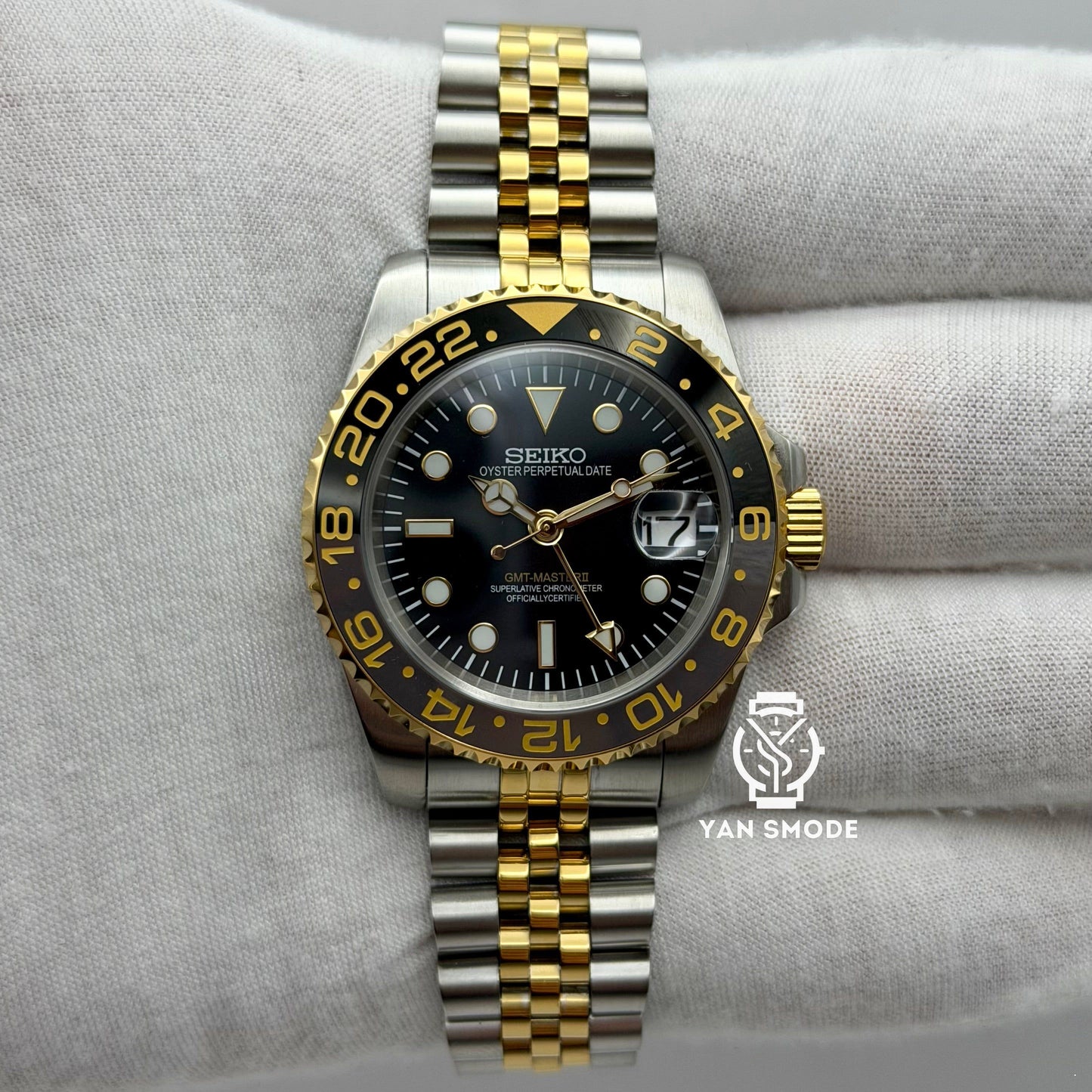 GMT Bruce Wayne Or Jaune