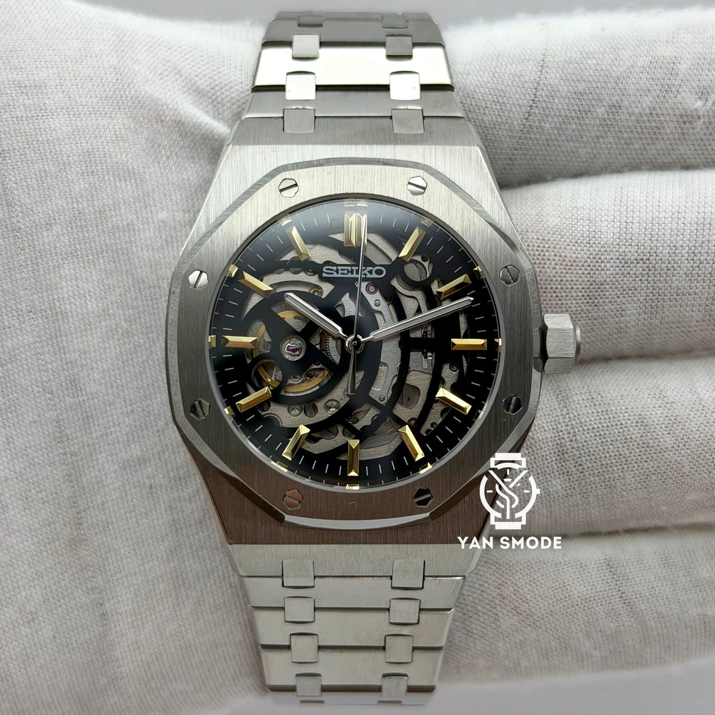 Royal Oak Squelette Noire Index Or Jaune
