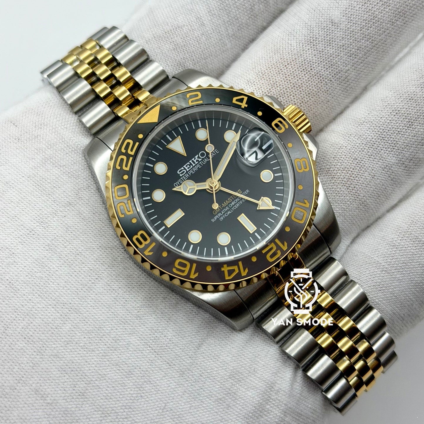 GMT Bruce Wayne Or Jaune