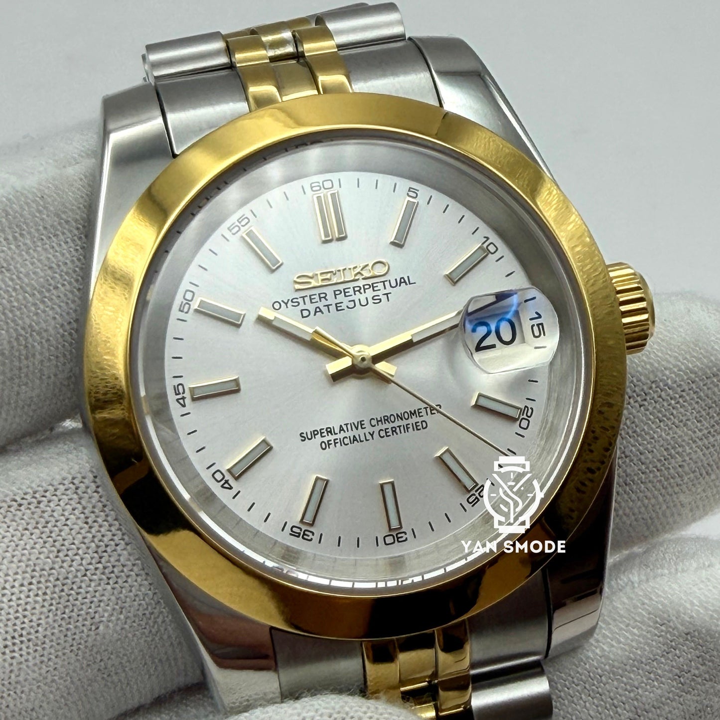 Date Just Yellow Gold Decorated with Diamonds 