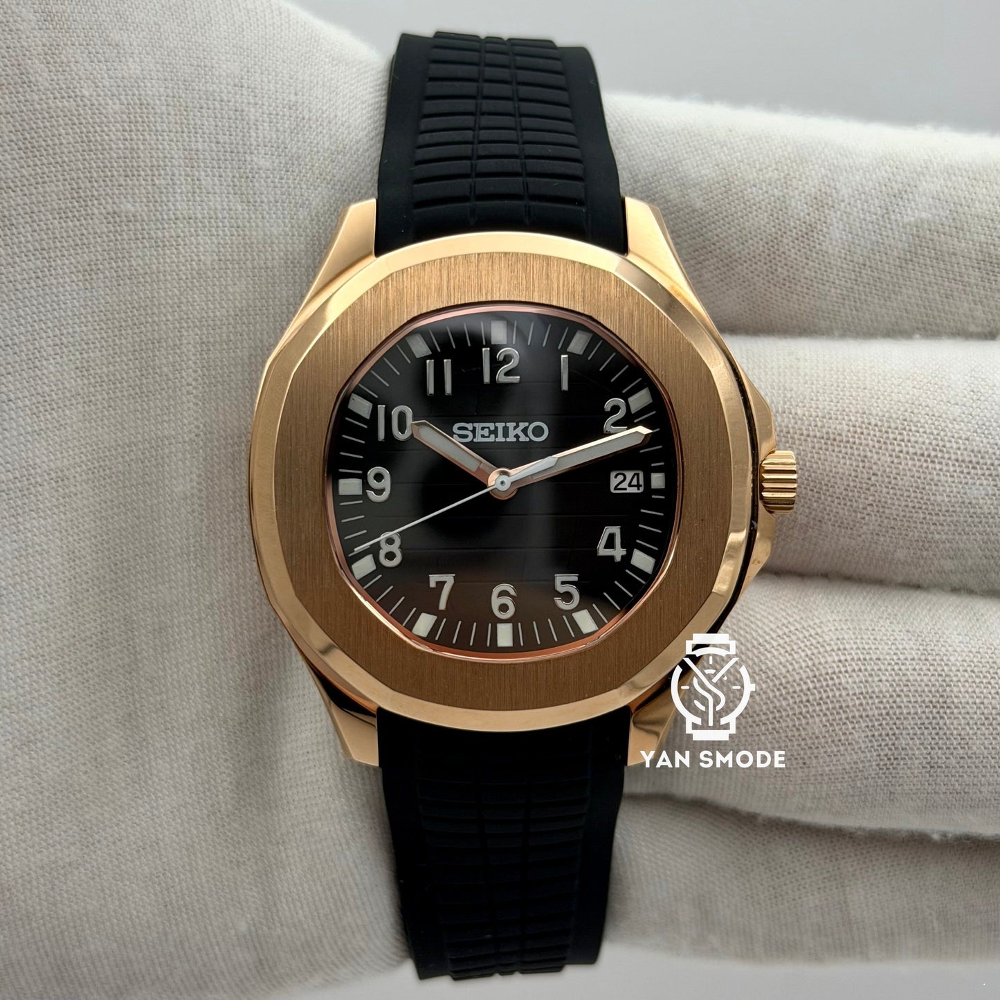 Aquanaut Or Rose Noire