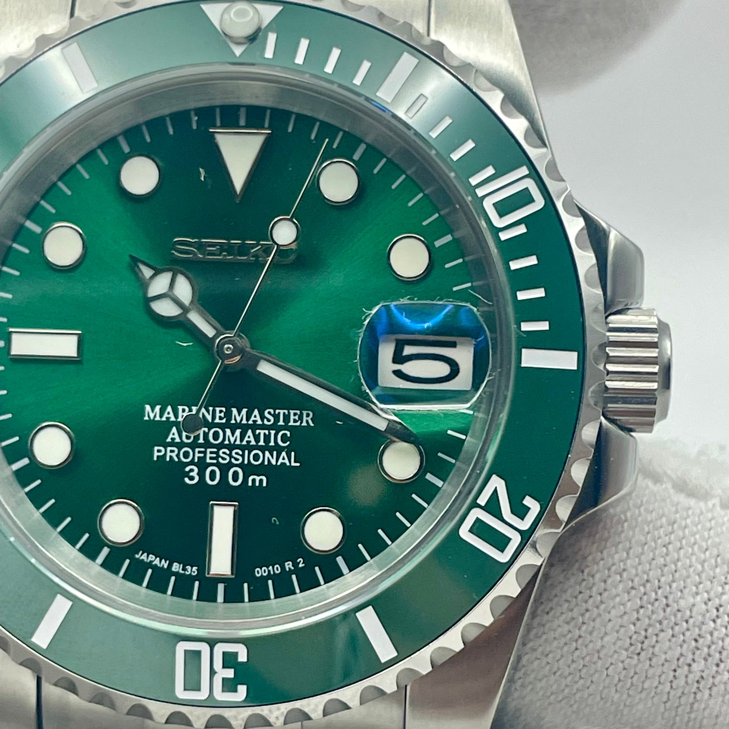 Seiko Mod Marine Master Hulk