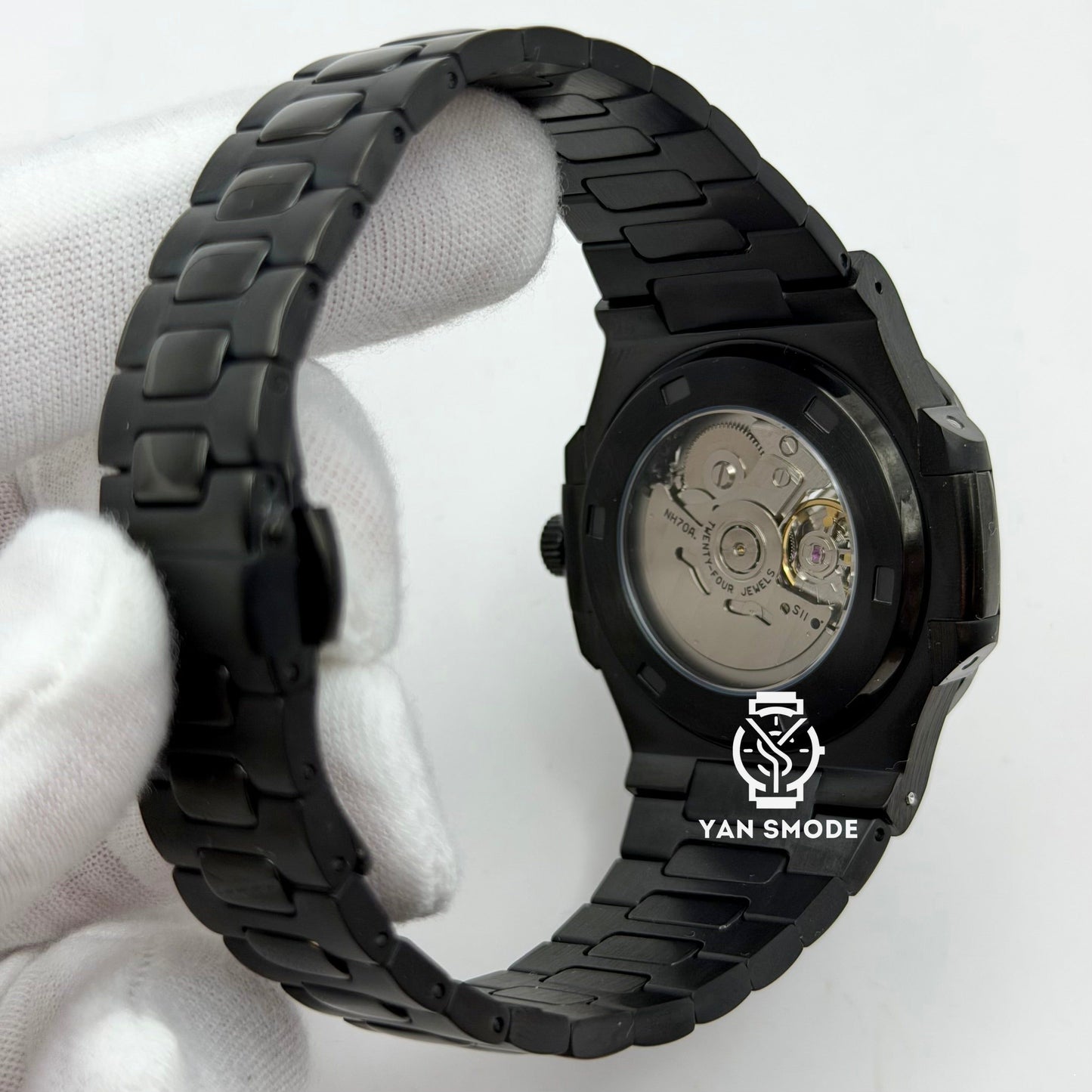 Nautilus Squelette Entièrement Noire