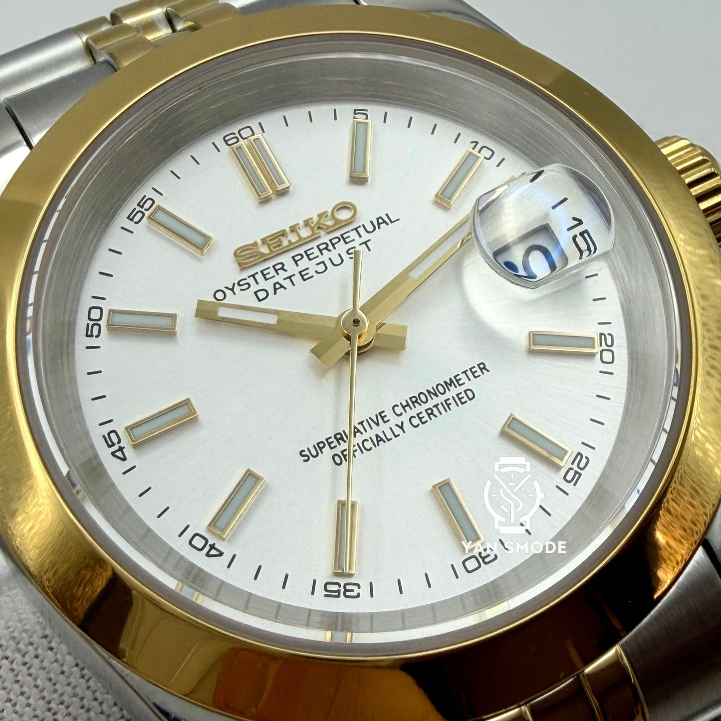 Date Just Yellow Gold Decorated with Diamonds 