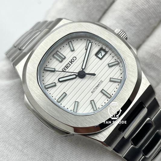 Nautilus White 