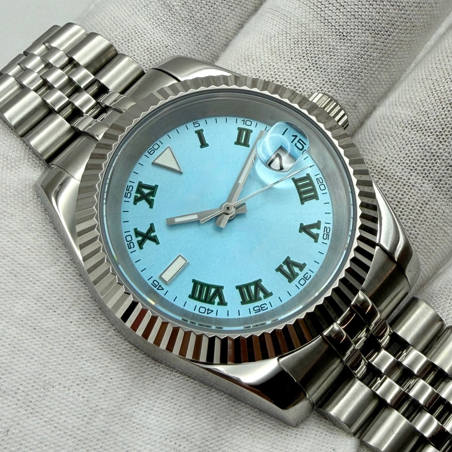 Date Just Wimbledon 