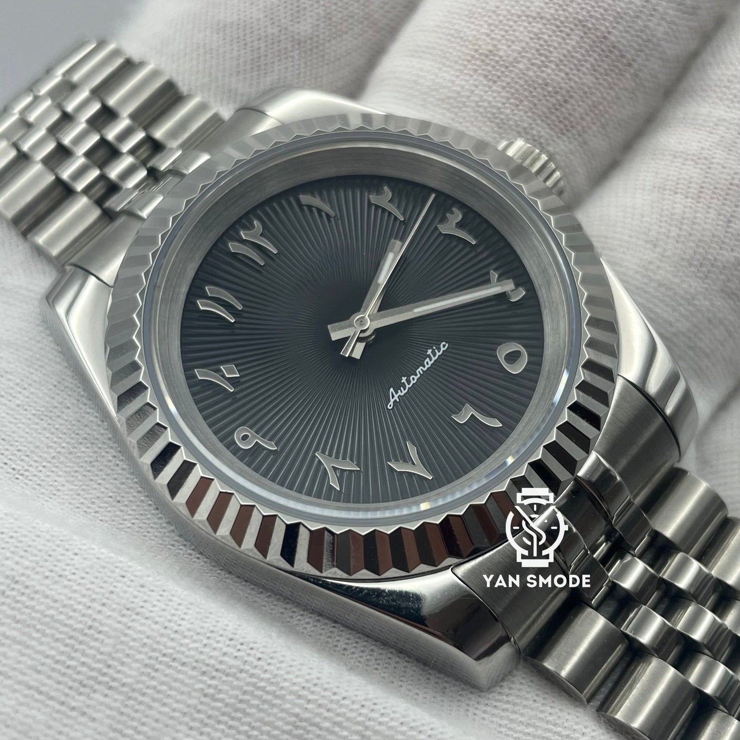 Arabic Dial Noire