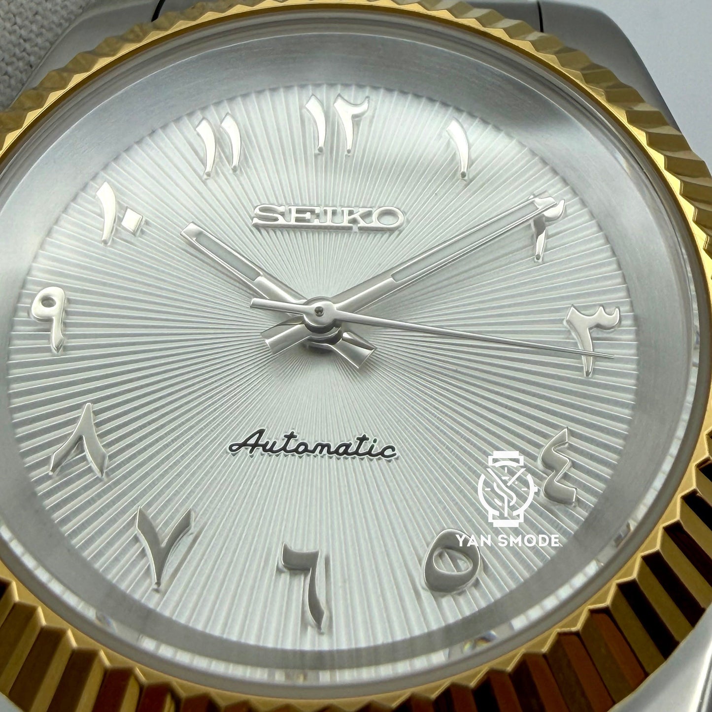 Arabic Dial Blanche Or Jaune