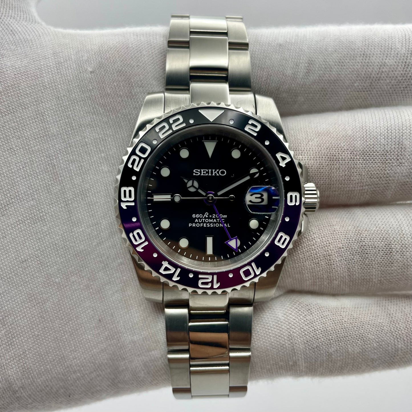 Seiko Mod GMT Violette