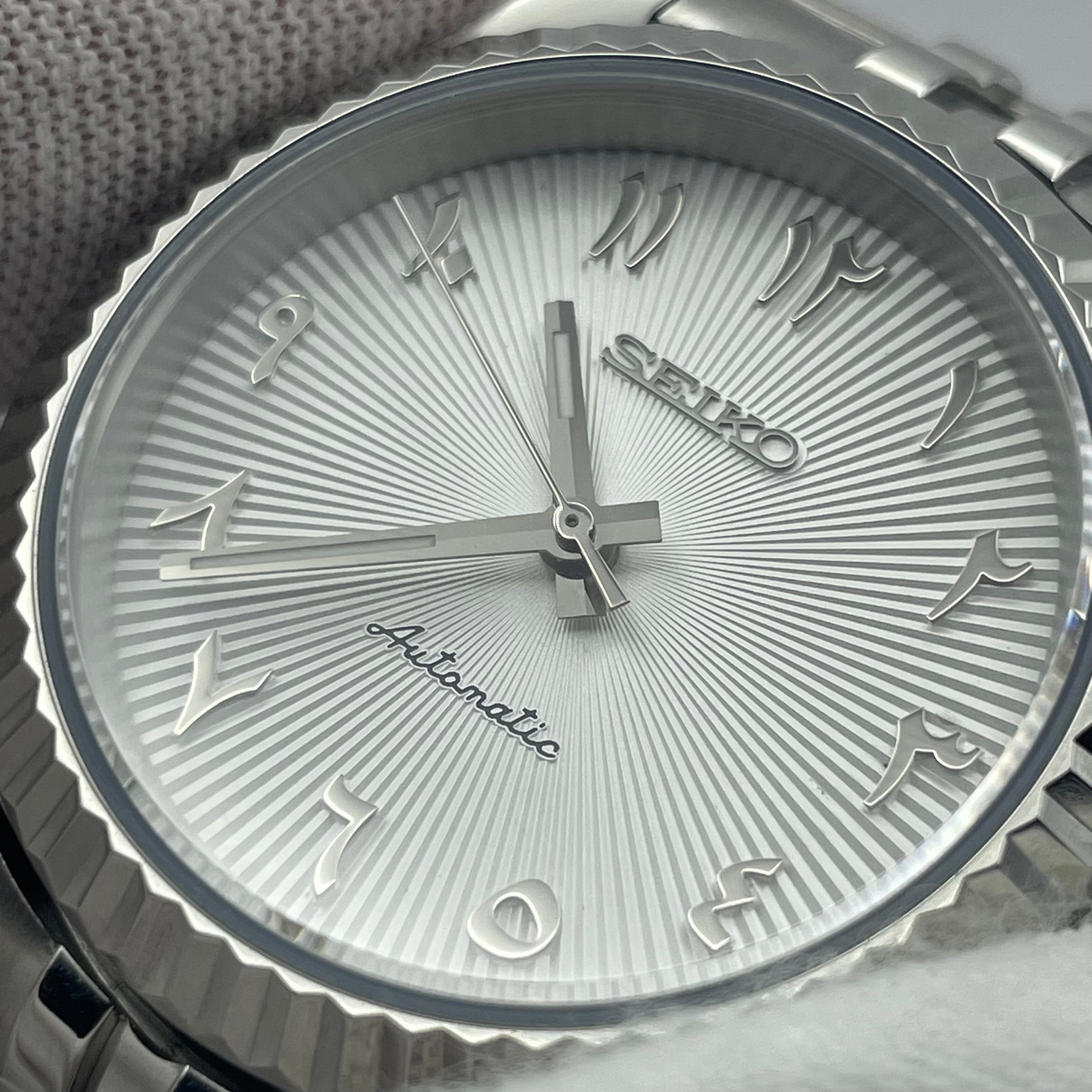 SeikoMod Arabic Dial Blanche - Yan Smode