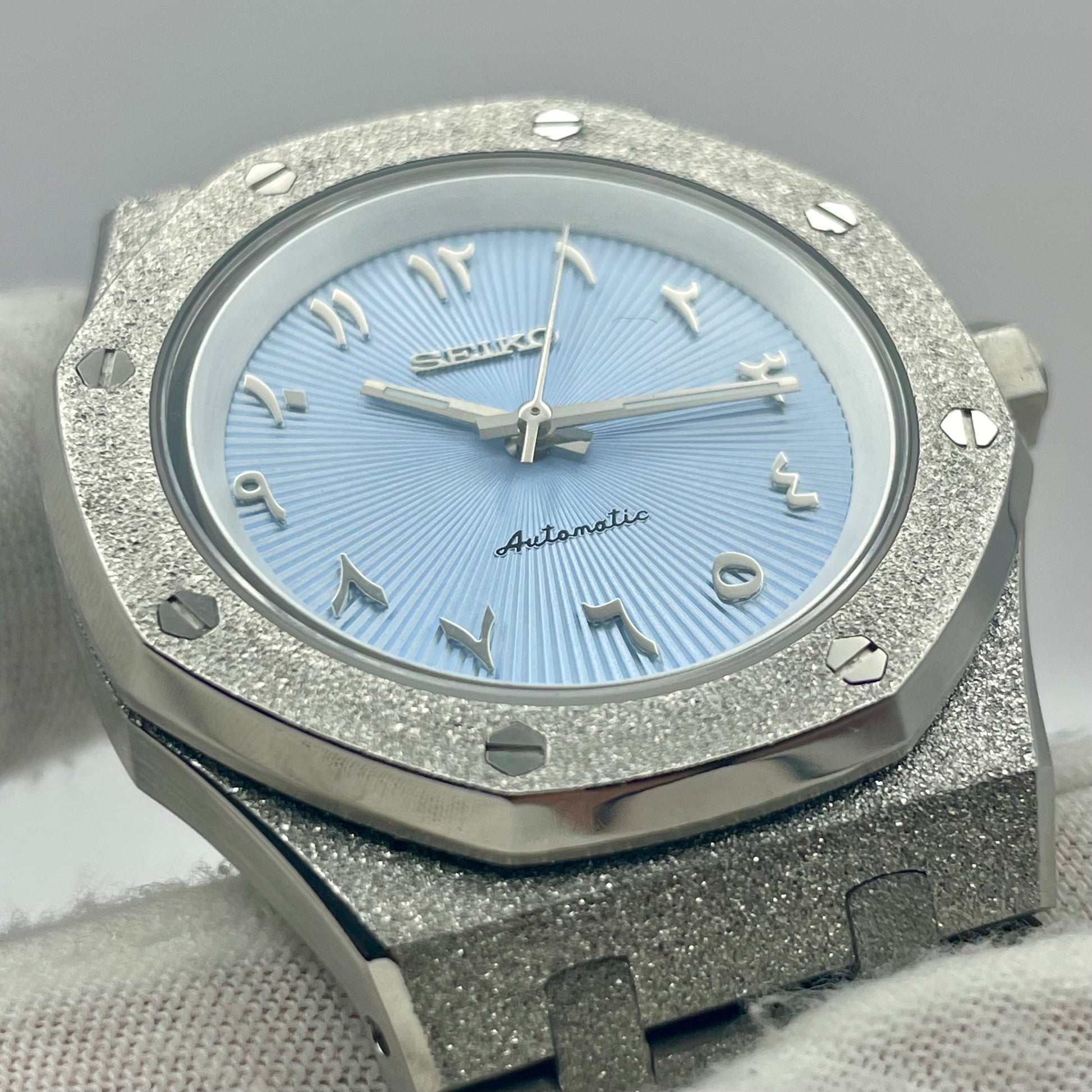 SeikoMod Royal Oak Brillante Arabic Dial Bleu Claire - Yan Smode