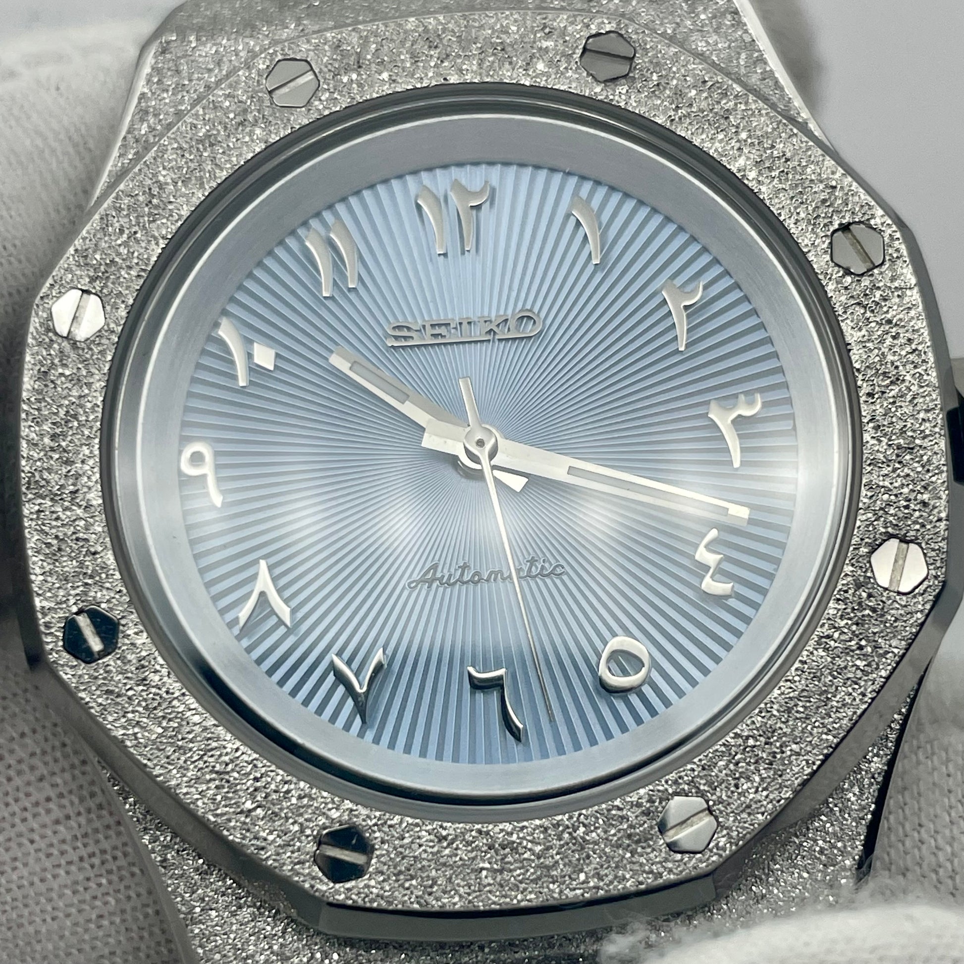 SeikoMod Royal Oak Brillante Arabic Dial Bleu Claire - Yan Smode